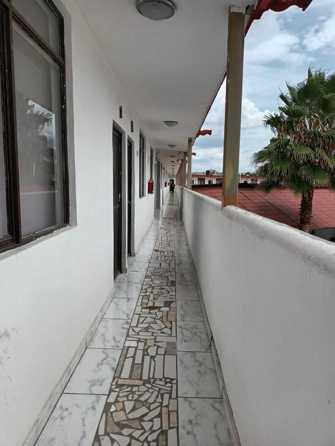 Hotel Maria Teresa Río Verde Екстериор снимка